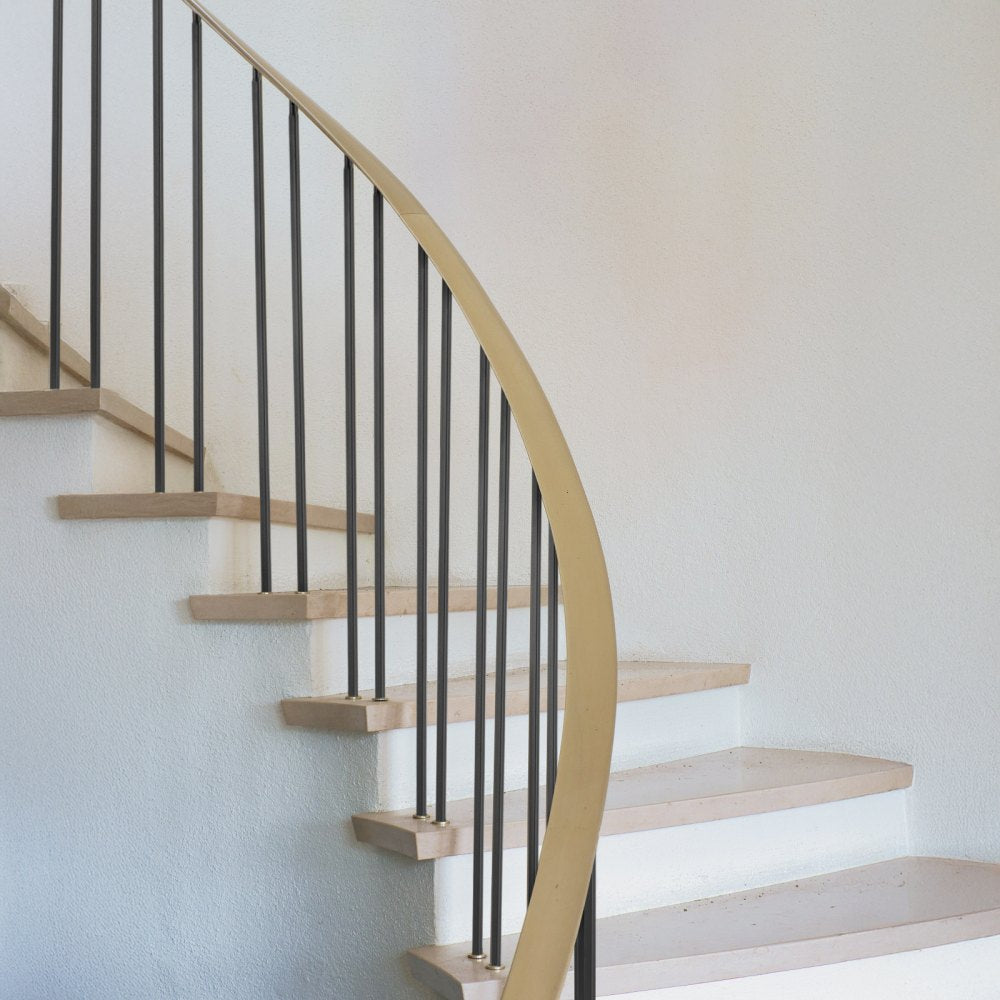 VEVOR Staircase Balusters 31 Pack, 44 Inch Durable Carbon Steel Stair Balusters, 0.5 Inch Indoor Square Metal Spindle