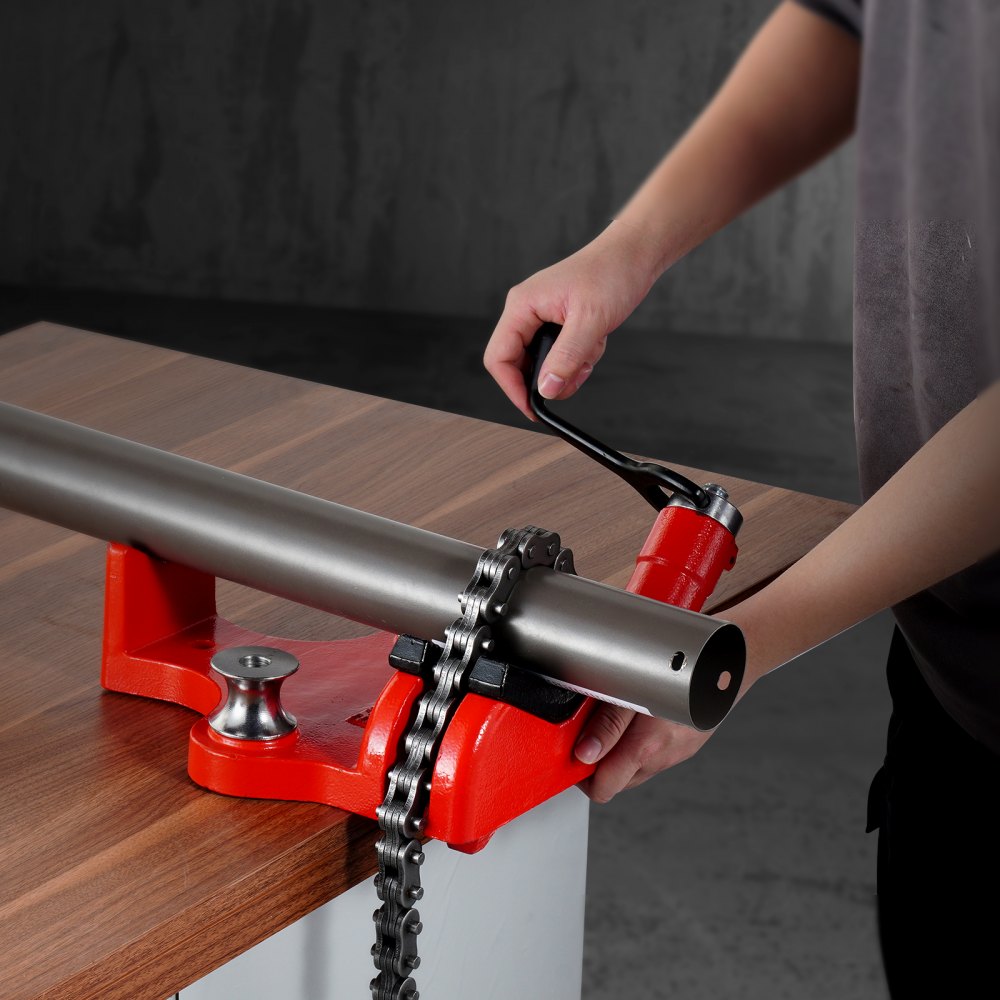 VEVOR Heavy-Duty Pipe Chain Vise, 1/2" - 8" Pipe Capacity, 34.6" Rugged Chain & Cast Iron Base, Industrial-Grade Pipe