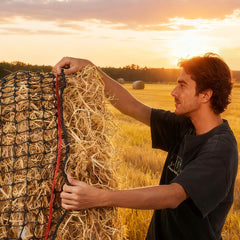 VEVOR Round Bale Hay Net, 4.92 x 4.92 x 4.92 ft, 1.75 inch Holes, PE Material, Reinforced Knotted Design, with Zip