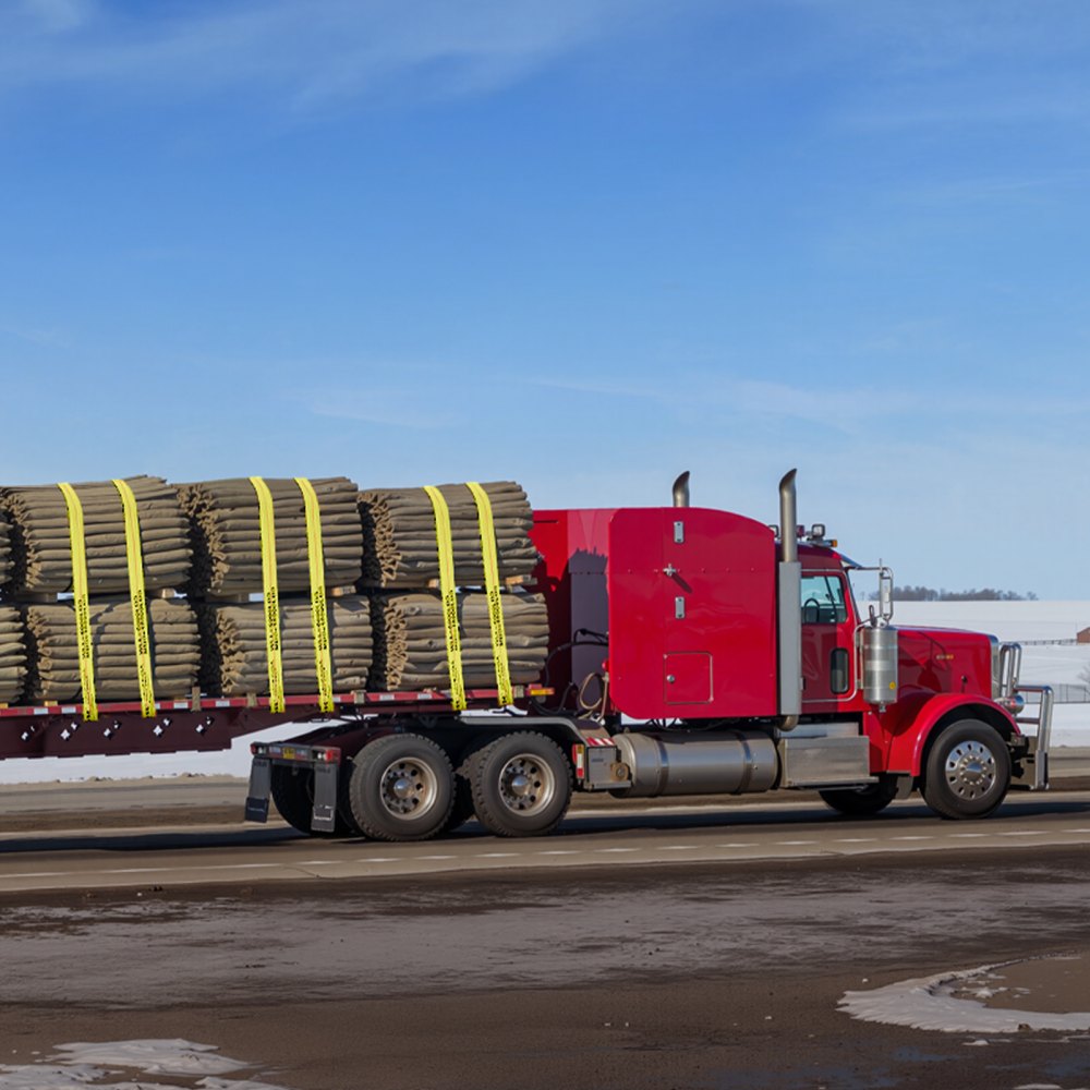 VEVOR Winch Straps, 4" x 30', 6000 lbs Load Capacity, 18000 lbs Break Strength, Truck Straps with Flat Hook, Flatbed