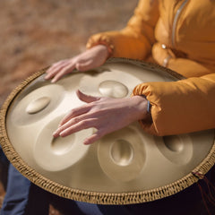 VEVOR Handpan Drum, 22 in & 10 Notes, D Minor Hand Drum, Hand Pan Drum Instrument with Mallets, 432Hz Handpan Stand &