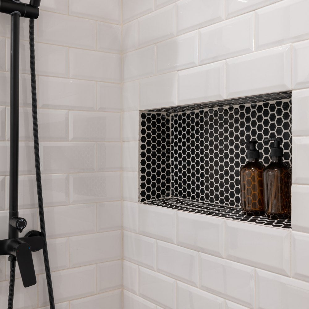 VEVOR Shower Niche, 16 x 20 x 4 inch Recessed Wall Niche with Movable Divider Shelf, Modern Soap & Shampoo Storage