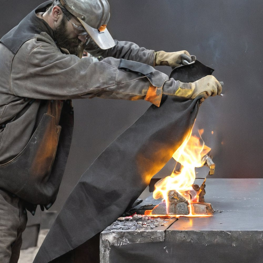 VEVOR Carbon Felt Welding Blanket 4 Pack, 37" x 36" Flame Retardant Welding Blanket, Up To 1800°F Heat Resistant