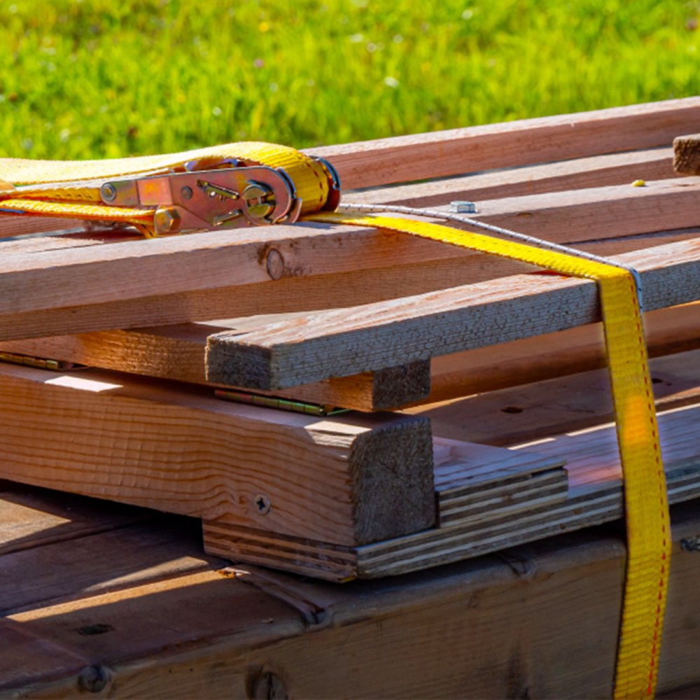 VEVOR E Track Ratchet Strap, 18PCS 2" x 15' E-Track Straps 4400 LBS Breaking Strength, with Polyester Webbing & Spring