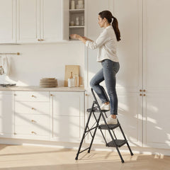 VEVOR 3 Step Ladder, Folding Step Stool with Wide Anti-Slip Pedal and Comfort Handgrip, Lightweight 600 lbs Capacity