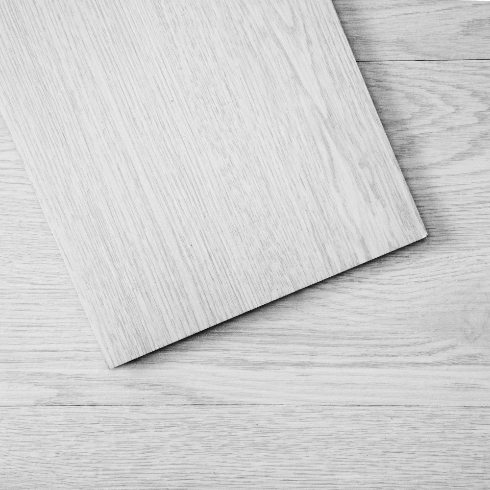VEVOR Self Adhesive Vinyl Floor Tiles 36 x 6 inch, 36 Tiles 2.5mm Thick Peel & Stick, Light Gray Wood Grain DIY